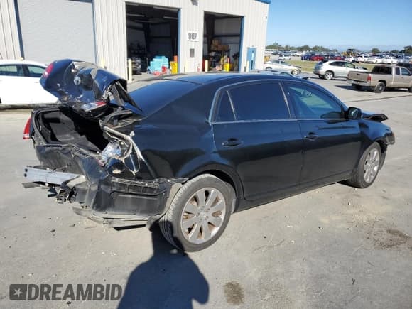 ✅ 2007 Toyota Avalon XLS • VIN: 4T1BK36B47U239918 • Lot: 90539655. Listed on Copart with Not provided. Free auction sales archive from the USA and detailed vehicle history report at DreamBid. Image 3.