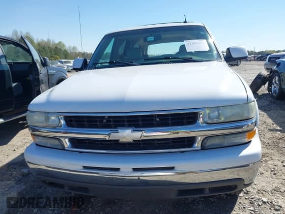 ✅ 2003 Chevrolet Suburban LS • VIN: 3GNEC16Z43G263429 • Лот: 41881059. Опубликован ранее на IAAI с пробегом 213 314 миль. Бесплатный доступ к архиву аукционных продаж из США и подробный отчёт об истории автомобиля на DreamBid. Изображение 12.