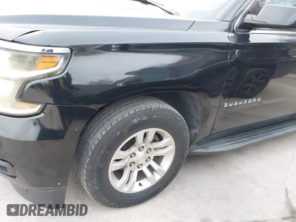 ✅ 2018 Chevrolet Suburban LT • VIN: 1GNSCHKC6JR129774 • Лот: 43885151. Опубликован ранее на IAAI с пробегом 233 096 миль. Бесплатный доступ к архиву аукционных продаж из США и подробный отчёт об истории автомобиля на DreamBid. Изображение 6.