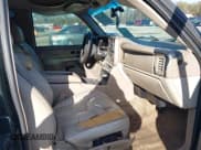 ✅ 2003 Chevrolet Tahoe LS • VIN: 1GNEC13ZX3J126658 • Lot: 38183198. Listed on IAAI with 451,578 mi. Free auction sales archive from the USA and detailed vehicle history report at DreamBid. Image 5.