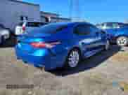 2019 Toyota Camry LE z VIN 4T1B11HK4KU272754, wystawiony jako Copart lot #89677255 z przebiegiem 148 423 mil mil oraz Czysty tytuł • Clean title. Historia ofert i sprzedaży dostępna na DreamBid. Obrazek 4.