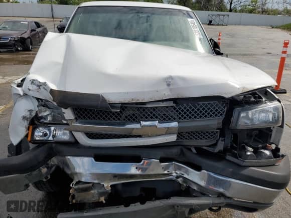 2004 Chevrolet Silverado 1500 z VIN 1GCEC14T34Z323368, wystawiony jako Copart lot #53510545 z przebiegiem 255 750 mil mil oraz Szkoda całkowita • Salvage title. Historia ofert i sprzedaży dostępna na DreamBid. Obrazek 13.