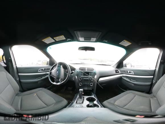 ✅ 2016 Ford Explorer XLT • VIN: 1FM5K8DH7GGC10431 • Lot: 43427418. Wystawiony na IAAI z przebiegiem 119 907 mil. Bezpłatny archiwum sprzedaży aukcyjnych z USA i szczegółowy raport historii pojazdu na DreamBid. Zdjęcie 18.