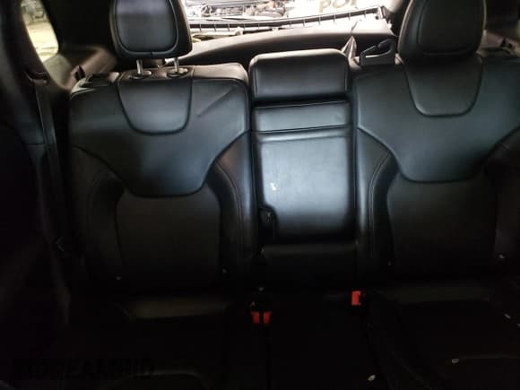 ✅ 2019 Jeep Cherokee Limited • VIN: 1C4PJMDN4KD133803 • Lot: 42091155. Listed on Copart with 73,949 mi. Free auction sales archive from the USA and detailed vehicle history report at DreamBid. Image 10.