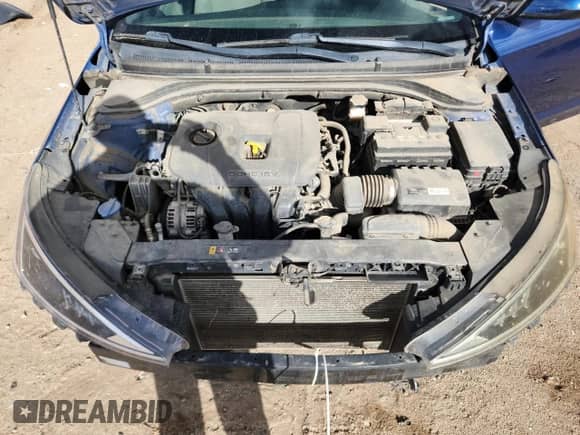 ✅ 2019 Hyundai Elantra SEL • VIN: 5NPD84LF2KH435514 • Лот: 81142185. Опубликован ранее на Copart с пробегом 106 215 миль. Бесплатный доступ к архиву аукционных продаж из США и подробный отчёт об истории автомобиля на DreamBid. Изображение 11.