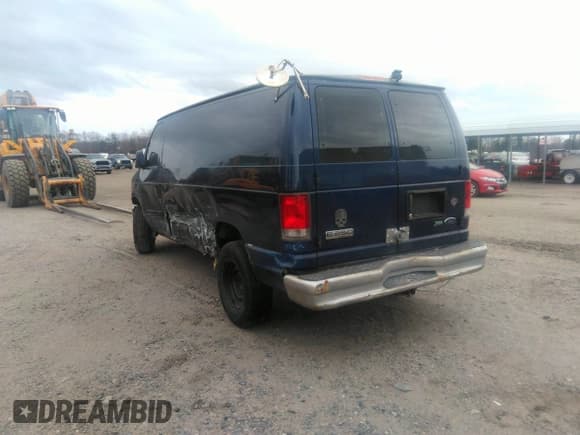 ✅ 2009 Ford Econoline Cargo • VIN: 1FTNE24L79DA49421 • Lot: 41630429. Listed on IAAI with 220,869 mi. Free auction sales archive from the USA and detailed vehicle history report at DreamBid. Image 3.