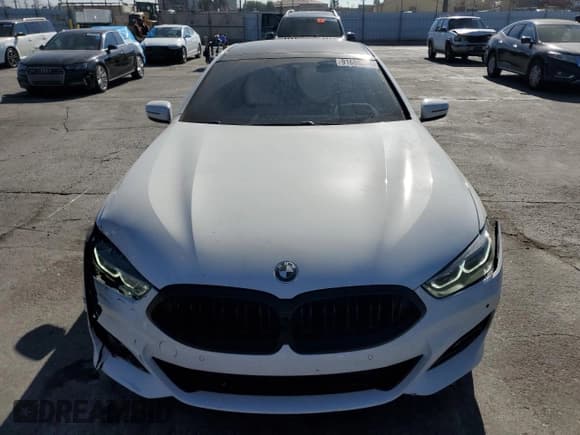 ✅ 2023 BMW 8 Series 840i • VIN: WBAGV2C04PCM45449 • Lot: 91686385. Listed on Copart with 29,887 mi. Free auction sales archive from the USA and detailed vehicle history report at DreamBid. Image 5.