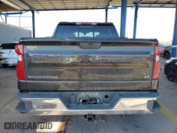 ✅ 2021 Chevrolet Silverado 1500 LT • VIN: 1GCUYDED1MZ216051 • Lot: 66939114. Wystawiony na Copart z przebiegiem 120 570 mil. Bezpłatny archiwum sprzedaży aukcyjnych z USA i szczegółowy raport historii pojazdu na DreamBid. Zdjęcie 6.