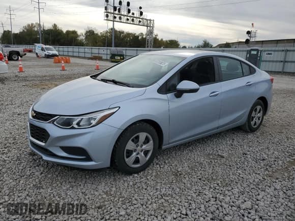✅ 2018 Chevrolet Cruze LS • VIN: 1G1BB5SM7J7155629 • Lot: 87093025. Listed on Copart with 65,628 mi. Free auction sales archive from the USA and detailed vehicle history report at DreamBid. Image 1.