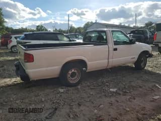 ✅ 2001 Chevrolet S-10 • VIN: 1GCCS145218236879 • Лот: 72862144. Опубликован ранее на Copart с пробегом 99 606 миль. Бесплатный доступ к архиву аукционных продаж из США и подробный отчёт об истории автомобиля на DreamBid. Изображение 3.