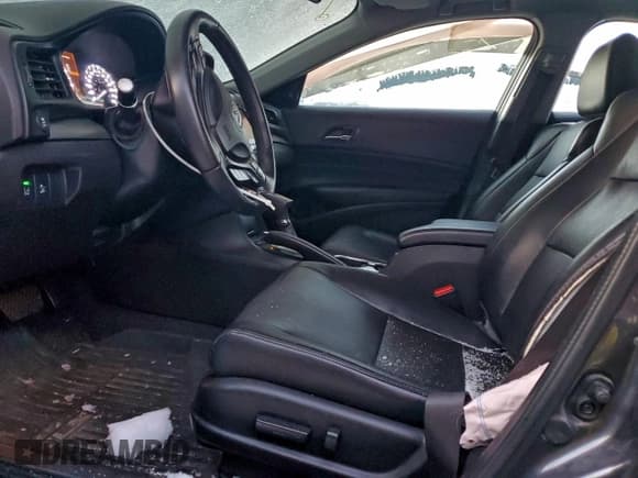 ✅ 2018 Acura ILX Premium • VIN: 19UDE2F70JA800703 • Лот: 91877565. Опубликован ранее на Copart с пробегом 3 746 миль. Бесплатный доступ к архиву аукционных продаж из США и подробный отчёт об истории автомобиля на DreamBid. Изображение 7.