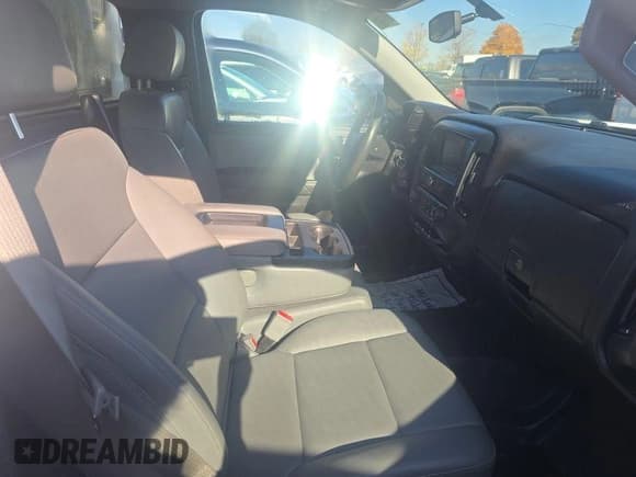 ✅ 2016 Chevrolet Silverado 1500 Work Truck • VIN: 1GCNCNEH9GZ378333 • Лот: 43656766. Опубликован ранее на IAAI с пробегом 109 018 миль. Бесплатный доступ к архиву аукционных продаж из США и подробный отчёт об истории автомобиля на DreamBid. Изображение 22.