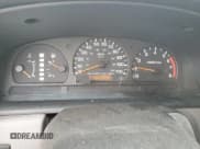 ✅ 2000 Nissan Frontier XE • VIN: 1N6ED26Y1YC308322 • Lot: 90640885. Wystawiony na Copart z przebiegiem 252 849 mil. Bezpłatny archiwum sprzedaży aukcyjnych z USA i szczegółowy raport historii pojazdu na DreamBid. Zdjęcie 9.