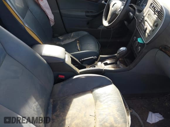 ✅ 2007 Saab 9-3 • VIN: YS3FD49Y471008016 • Lot: 42140669. Wystawiony na IAAI z przebiegiem 125 360 mil. Bezpłatny archiwum sprzedaży aukcyjnych z USA i szczegółowy raport historii pojazdu na DreamBid. Zdjęcie 5.