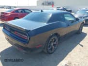 ✅ 2018 Dodge Challenger SXT • VIN: 2C3CDZAG0JH232858 • Lot: 43135440. Wystawiony na IAAI z przebiegiem 114 000 mil. Bezpłatny archiwum sprzedaży aukcyjnych z USA i szczegółowy raport historii pojazdu na DreamBid. Zdjęcie 4.