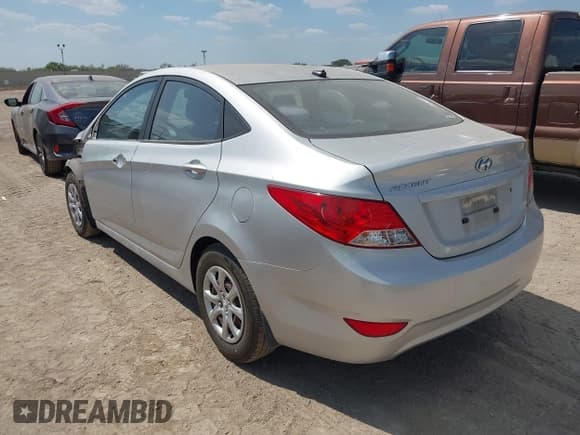 ✅ 2013 Hyundai Accent GLS • VIN: KMHCT4AE0DU413553 • Лот: 43335691. Опубликован ранее на IAAI с пробегом 126 844 миль. Бесплатный доступ к архиву аукционных продаж из США и подробный отчёт об истории автомобиля на DreamBid. Изображение 3.