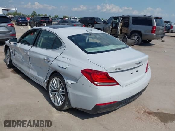 ✅ 2020 Genesis G70 2.0T • VIN: KMTG34LA0LU055631 • Лот: 43127441. Опубликован ранее на IAAI с пробегом 78 895 миль. Бесплатный доступ к архиву аукционных продаж из США и подробный отчёт об истории автомобиля на DreamBid. Изображение 3.