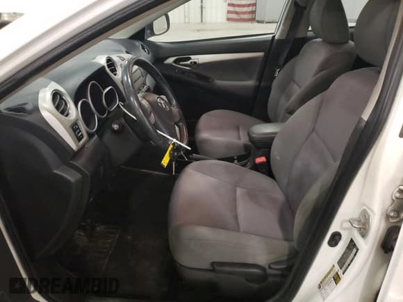 ✅ 2010 Toyota Matrix S • VIN: 2T1KE4EE2AC037662 • Lot: 54977015. Wystawiony na Copart z przebiegiem 163 187 mil. Bezpłatny archiwum sprzedaży aukcyjnych z USA i szczegółowy raport historii pojazdu na DreamBid. Zdjęcie 7.