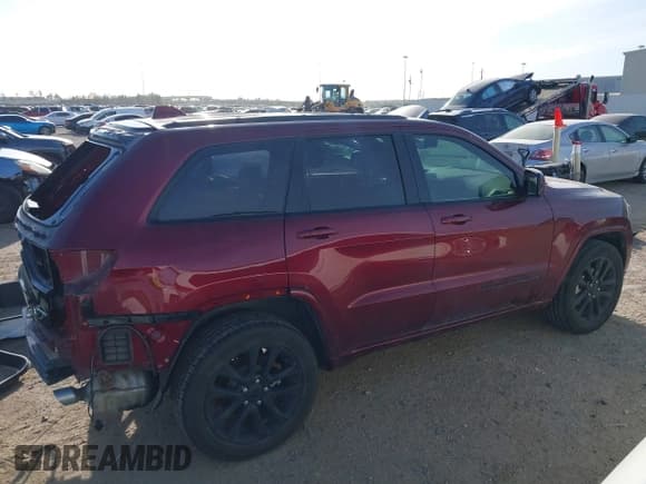 ✅ 2020 Jeep Grand Cherokee Altitude • VIN: 1C4RJEAG9LC329215 • Lot: 41823074. Listed on IAAI with 64,280 mi. Free auction sales archive from the USA and detailed vehicle history report at DreamBid. Image 14.