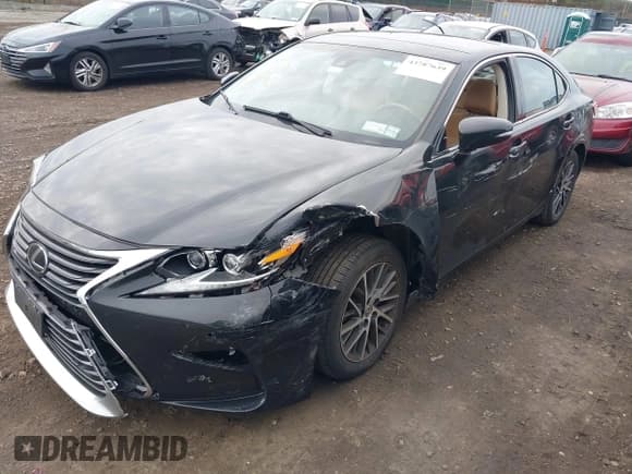 ✅ 2017 Lexus ES 350 • VIN: 58ABK1GG7HU061222 • Lot: 43787639. Listed on IAAI with 106,891 mi. Free auction sales archive from the USA and detailed vehicle history report at DreamBid. Image 2.