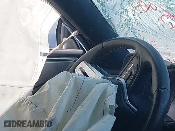 ✅ 2018 Infiniti Q60 Luxe • VIN: JN1EV7EL9JM391598 • Lot: 42137669. Wystawiony na IAAI z przebiegiem 75 000 mil. Bezpłatny archiwum sprzedaży aukcyjnych z USA i szczegółowy raport historii pojazdu na DreamBid. Zdjęcie 15.