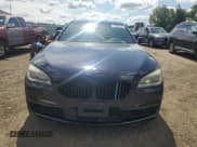 ✅ 2014 BMW 7 Series 750i xDrive • VIN: WBAYB6C59ED225179 • Lot: 72064245. Wystawiony na Copart z przebiegiem 117 561 mil. Bezpłatny archiwum sprzedaży aukcyjnych z USA i szczegółowy raport historii pojazdu na DreamBid. Zdjęcie 5.