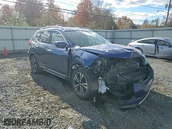 ✅ 2018 Nissan Rogue SL • VIN: JN8AT2MVXJW300872 • Lot: 91729385. Wystawiony na Copart z przebiegiem 93 278 mil. Bezpłatny archiwum sprzedaży aukcyjnych z USA i szczegółowy raport historii pojazdu na DreamBid. Zdjęcie 14.