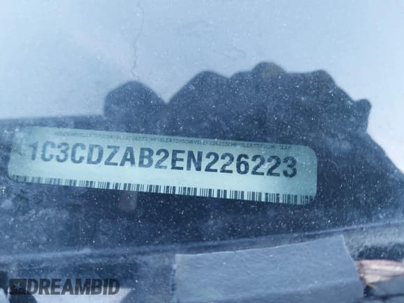 ✅ 2014 Dodge Avenger SE • VIN: 1C3CDZAB2EN226223 • Lot: 41416252. Wystawiony na IAAI z przebiegiem 85 175 mil. Bezpłatny archiwum sprzedaży aukcyjnych z USA i szczegółowy raport historii pojazdu na DreamBid. Zdjęcie 9.