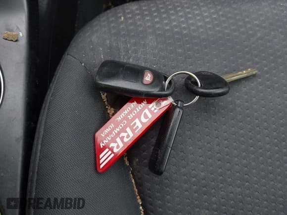 ✅ 2011 Kia Sorento LX • VIN: 5XYKT3A10BG087114 • Lot: 43511158. Listed on IAAI with 167,991 mi. Free auction sales archive from the USA and detailed vehicle history report at DreamBid. Image 11.