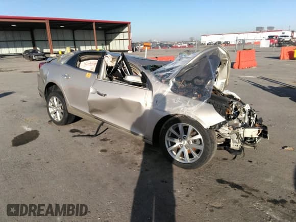 ✅ 2014 Chevrolet Malibu LTZ • VIN: 1G11H5SLXEF298314 • Lot: 35722280. Listed on IAAI with Not provided. Free auction sales archive from the USA and detailed vehicle history report at DreamBid. Image 1.