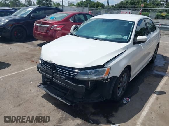 ✅ 2013 Volkswagen Jetta SE • VIN: 3VWDX7AJ1DM319114 • Lot: 42295095. Wystawiony na IAAI z przebiegiem 164 583 mil. Bezpłatny archiwum sprzedaży aukcyjnych z USA i szczegółowy raport historii pojazdu na DreamBid. Zdjęcie 6.