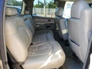 ✅ 2001 Chevrolet Suburban LT • VIN: 3GNEC16T11G144696 • Лот: 72712924. Опубликован ранее на Copart с пробегом Не указан. Бесплатный доступ к архиву аукционных продаж из США и подробный отчёт об истории автомобиля на DreamBid. Изображение 12.