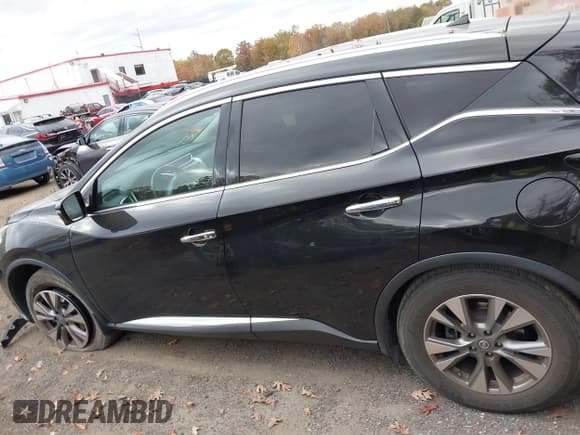 ✅ 2015 Nissan Murano Platinum • VIN: 5N1AZ2MH5FN241307 • Lot: 43522649. Listed on IAAI with 166,866 mi. Free auction sales archive from the USA and detailed vehicle history report at DreamBid. Image 14.