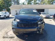 ✅ 2019 Jeep Grand Cherokee Altitude • VIN: 1C4RJFAG6KC786424 • Lot: 43420353. Wystawiony na IAAI z przebiegiem 76 367 mil. Bezpłatny archiwum sprzedaży aukcyjnych z USA i szczegółowy raport historii pojazdu na DreamBid. Zdjęcie 13.