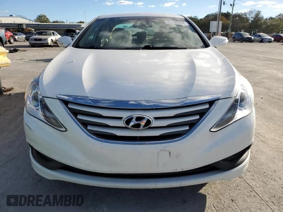 ✅ 2014 Hyundai Sonata GLS • VIN: 5NPEB4AC4EH839708 • Lot: 75755284. Listed on Copart with 73,481 mi. Free auction sales archive from the USA and detailed vehicle history report at DreamBid. Image 5.