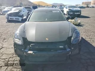✅ 2018 Porsche Panamera 4 E-Hybrid • VIN: WP0AE2A76JL127672 • Lot: 90133895. Wystawiony na Copart z przebiegiem 61 843 mil. Bezpłatny archiwum sprzedaży aukcyjnych z USA i szczegółowy raport historii pojazdu na DreamBid. Zdjęcie 5.