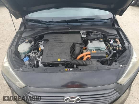 2017 Hyundai Ioniq SEL с VIN KMHC75LC6HU018983, выставлен на аукционе Copart как лот 79700194 с пробегом 87 137 миль миль и Списание • Salvage title. История ставок и продаж доступна на DreamBid. Изображение 11.