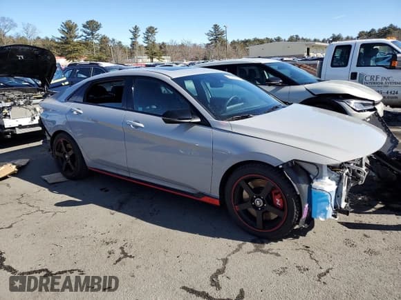 ✅ 2025 Hyundai Elantra • VIN: KMHLW4DK9SU024870 • Lot: 46058845. Listed on Copart with 2,900 mi. Free auction sales archive from the USA and detailed vehicle history report at DreamBid. Image 4.