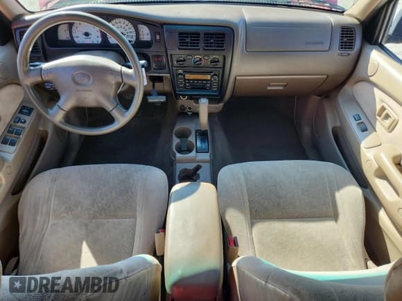 ✅ 2001 Toyota Tacoma PreRunner • VIN: 5TEGN92N31Z787041 • Lot: 93125115. Listed on Copart with 439,303 mi. Free auction sales archive from the USA and detailed vehicle history report at DreamBid. Image 8.