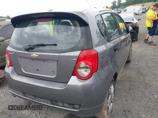 ✅ 2011 Chevrolet Aveo 1LT • VIN: KL1TD6DE6BB240422 • Lot: 42288632. Wystawiony na IAAI z przebiegiem 191 758 mil. Bezpłatny archiwum sprzedaży aukcyjnych z USA i szczegółowy raport historii pojazdu na DreamBid. Zdjęcie 4.