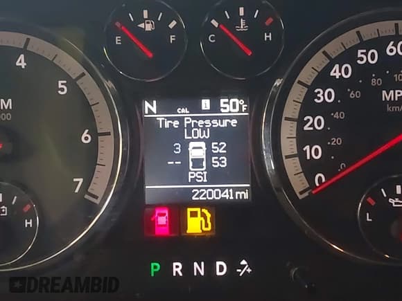 ✅ 2010 Dodge 1500 TRX • VIN: 1D7RB1CP0AS132381 • Lot: 43555136. Listed on IAAI with 220,041 mi. Free auction sales archive from the USA and detailed vehicle history report at DreamBid. Image 15.