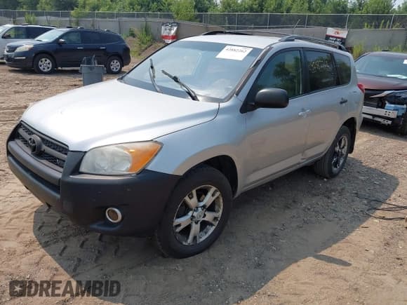 ✅ 2010 Toyota RAV4 • VIN: 2T3BK4DV1AW027057 • Lot: 42882262. Listed on IAAI with 185,193 mi. Free auction sales archive from the USA and detailed vehicle history report at DreamBid. Image 17.