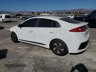 2018 Hyundai Ioniq SEL с VIN KMHC75LC8JU064059, выставлен на аукционе Copart как лот 77040234 с пробегом 79 180 миль миль и Списание • Salvage title. История ставок и продаж доступна на DreamBid. Изображение 2.