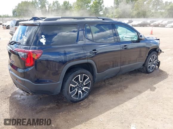 ✅ 2021 GMC Acadia SLE • VIN: 1GKKNKLS7MZ209793 • Lot: 42975388. Listed on IAAI with 85,017 mi. Free auction sales archive from the USA and detailed vehicle history report at DreamBid. Image 4.