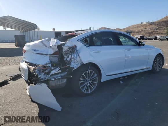 ✅ 2015 Hyundai Genesis 3.8L • VIN: KMHGN4JE3FU092591 • Lot: 88606515. Wystawiony na Copart z przebiegiem 134 541 mil. Bezpłatny archiwum sprzedaży aukcyjnych z USA i szczegółowy raport historii pojazdu na DreamBid. Zdjęcie 3.