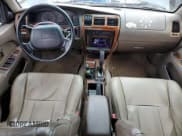 ✅ 1996 Toyota 4Runner SR5 • VIN: JT3HN86R0T0043920 • Лот: 81996215. Опубликован ранее на Copart с пробегом 297 856 миль. Бесплатный доступ к архиву аукционных продаж из США и подробный отчёт об истории автомобиля на DreamBid. Изображение 8.