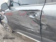 ✅ 2021 Kia Soul LX • VIN: KNDJ23AU5M7771004 • Lot: 43381936. Wystawiony na IAAI z przebiegiem 78 235 mil. Bezpłatny archiwum sprzedaży aukcyjnych z USA i szczegółowy raport historii pojazdu na DreamBid. Zdjęcie 18.