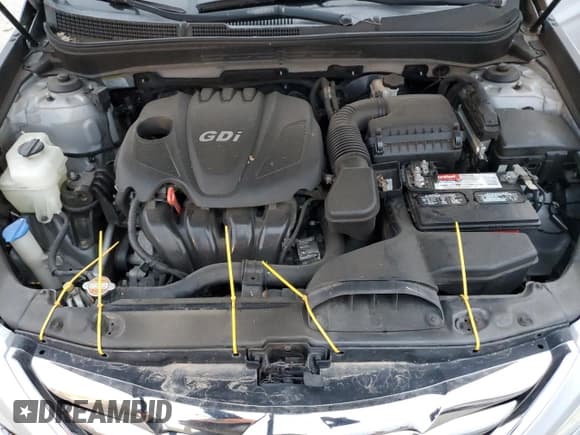 ✅ 2012 Hyundai Sonata SE • VIN: 5NPEC4ACXCH477622 • Lot: 36996324. Listed on Copart with 140,836 mi. Free auction sales archive from the USA and detailed vehicle history report at DreamBid. Image 11.