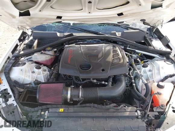 ✅ 2017 Alfa Romeo Giulia Ti • VIN: ZARFAEENXH7560223 • Lot: 41923690. Listed on IAAI with 76,004 mi. Free auction sales archive from the USA and detailed vehicle history report at DreamBid. Image 10.