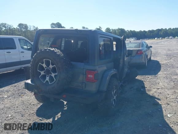 ✅ 2021 Jeep Wrangler Unlimited Rubicon • VIN: 1C4HJXFG3MW579324 • Лот: 43143653. Опубликован ранее на IAAI с пробегом 38 657 миль. Бесплатный доступ к архиву аукционных продаж из США и подробный отчёт об истории автомобиля на DreamBid. Изображение 4.
